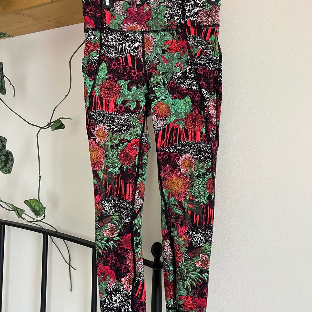 Lululemon Tropical Pattern Pants, 4